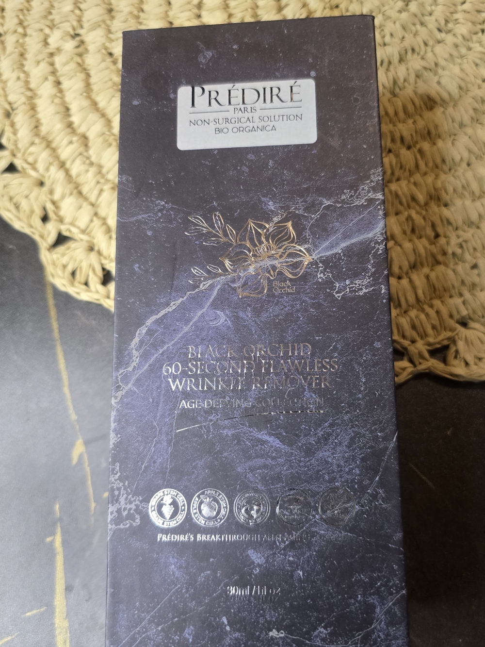 Black Orchid 60-Second Flawless Wrinkle Remover